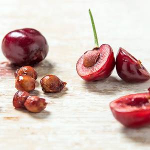 how to remove cherry pits seeds