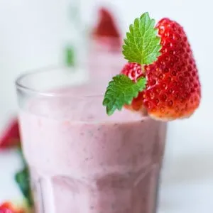 strawberry cube smoothie