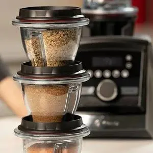 grinding spices in a vitamix blender