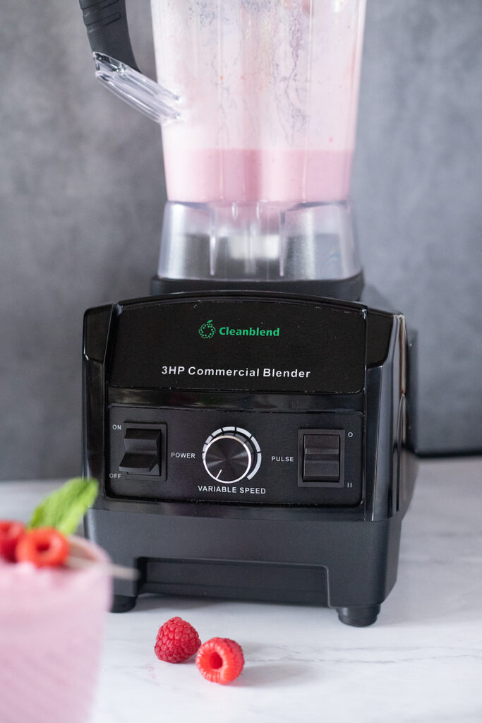 the base of a Cleanblend blender classic model with smoothie.